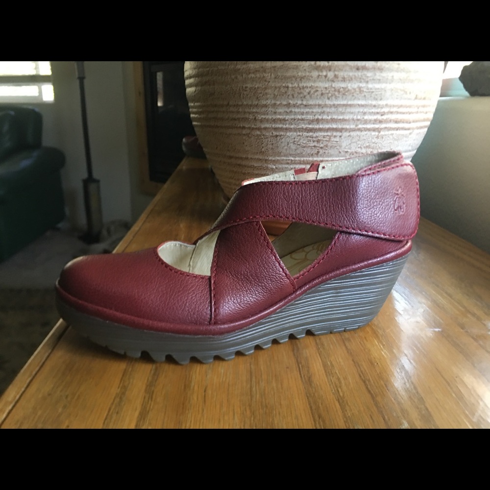 Fly London 'Yogo', 40